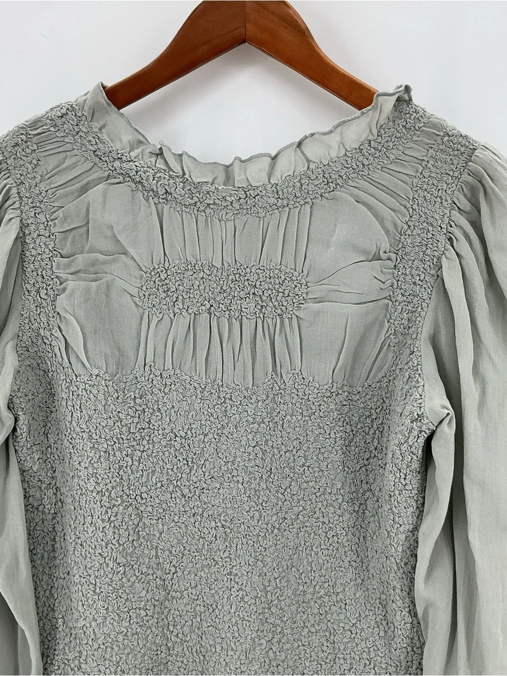 Anthropologie Balloon Sleeve Smocked Peplum Blouse Sage Green Size S - Picture 6 of 11